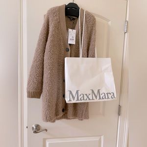 Max Mara weekend cardigan,L-XL, teddy knitted quality. Not heavy but worm. New.